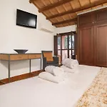 Szálloda The Pines 4*