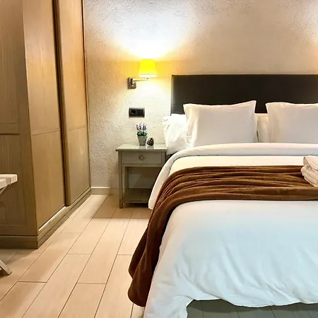 Hotel The Pines